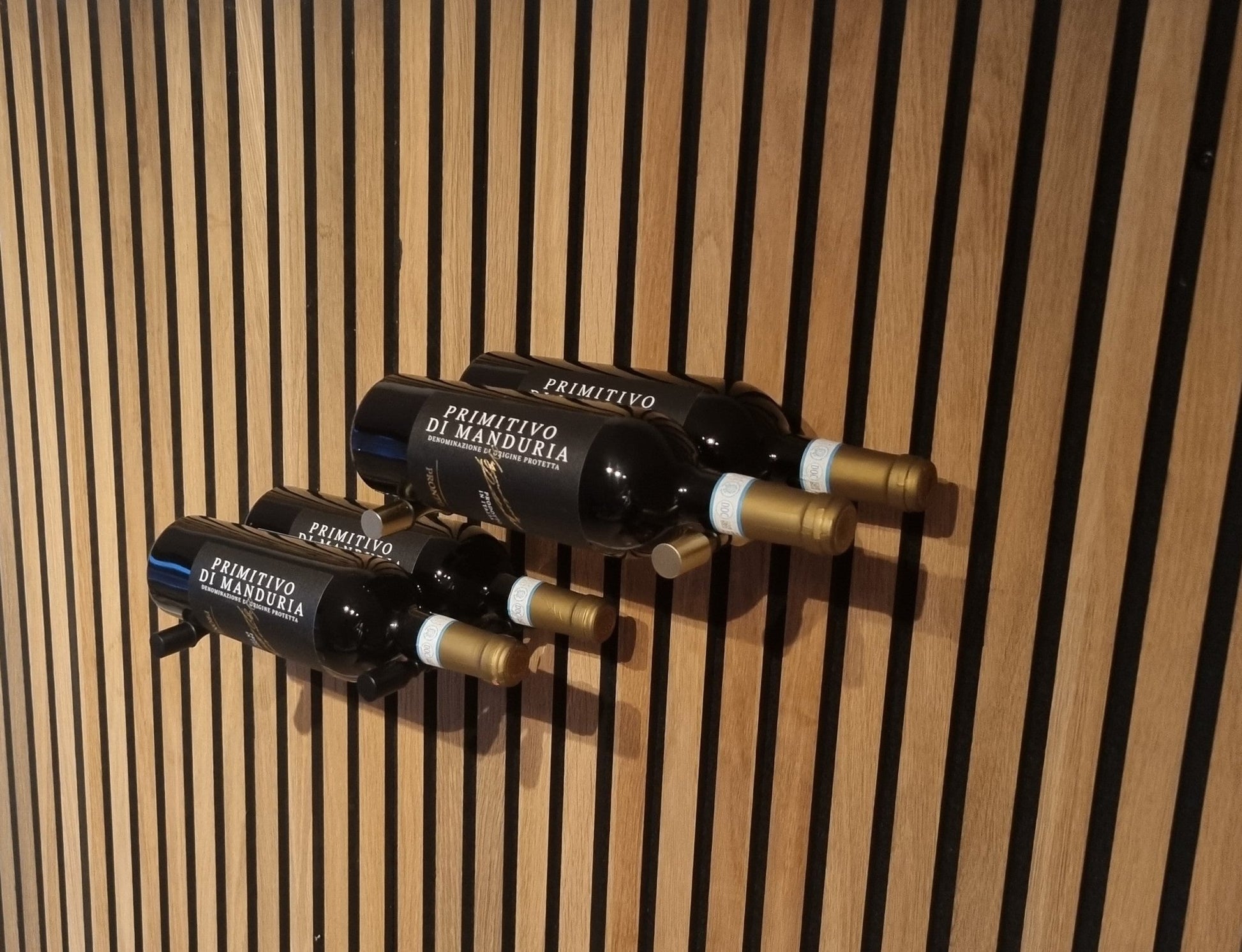 Wine Pegs – Vægmonteret Vinholder (1, 2 eller 3 Flasker) - Vinreol - FMShop